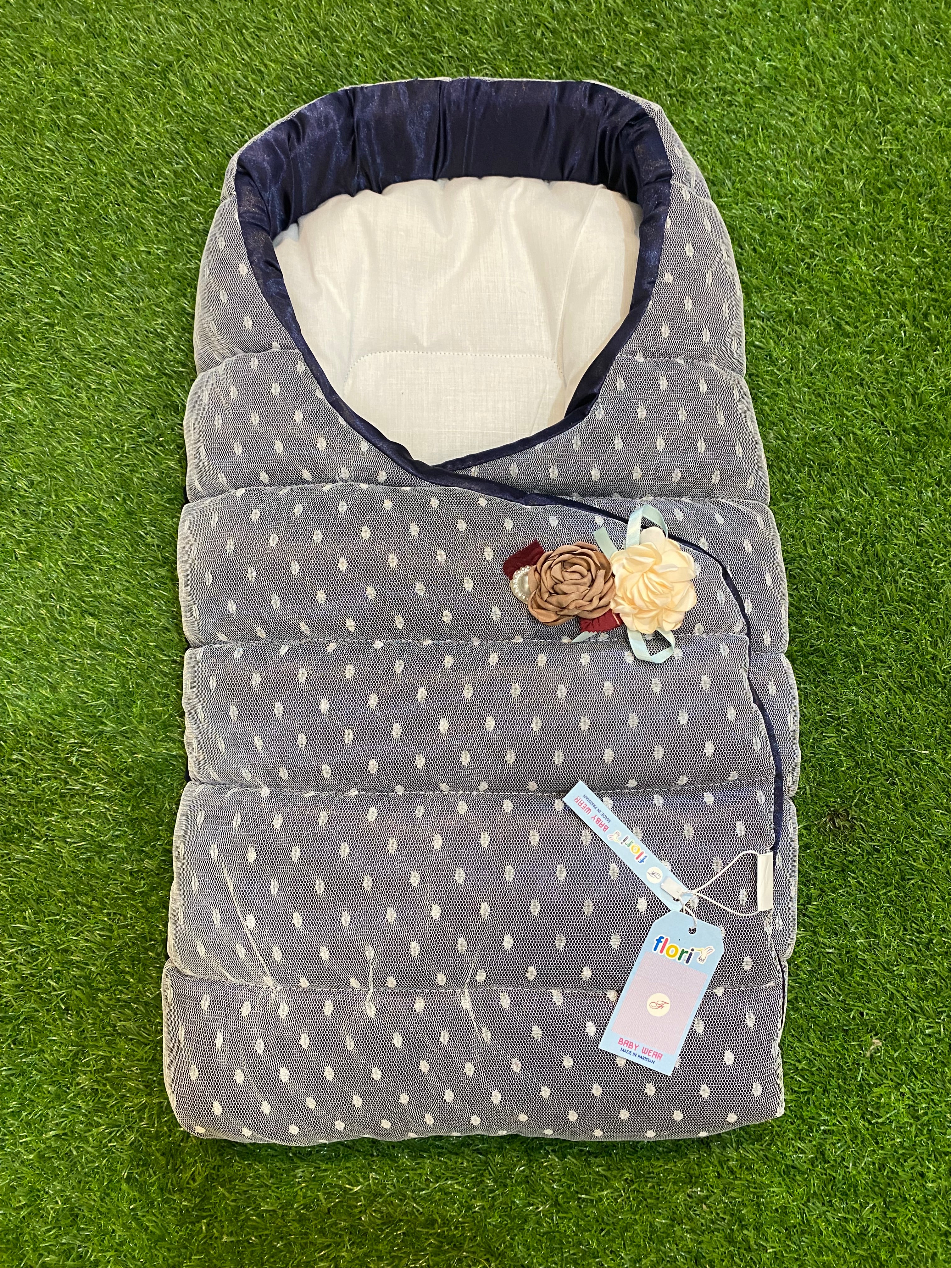 Newborn Baby Carry Nest – Soft , Cozy and beautiful rose  Design Sleeping Bed