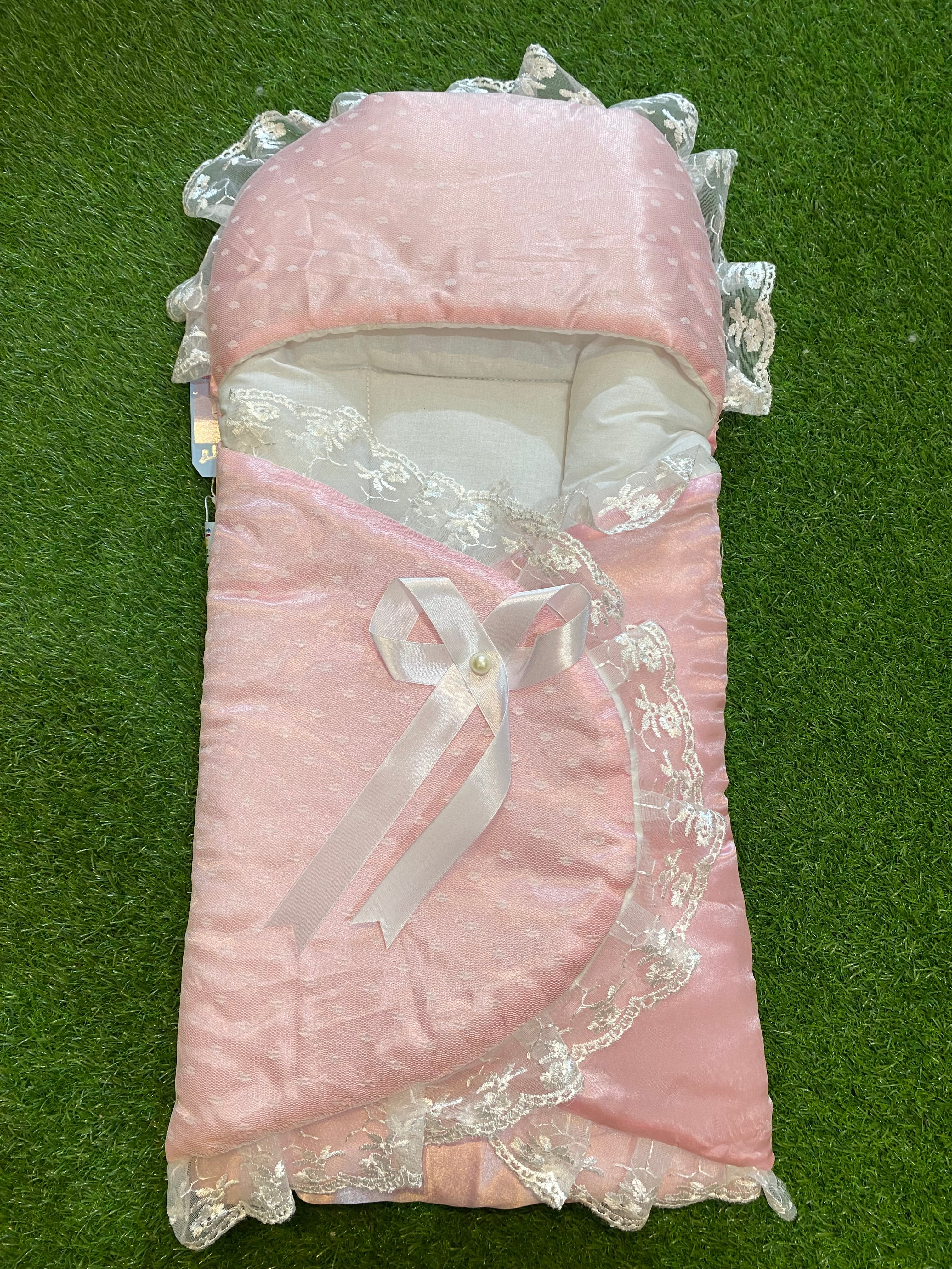 Newborn Baby Carry Nest – Soft, Cozy and fancy bow ribbon Design Sleeping Bed