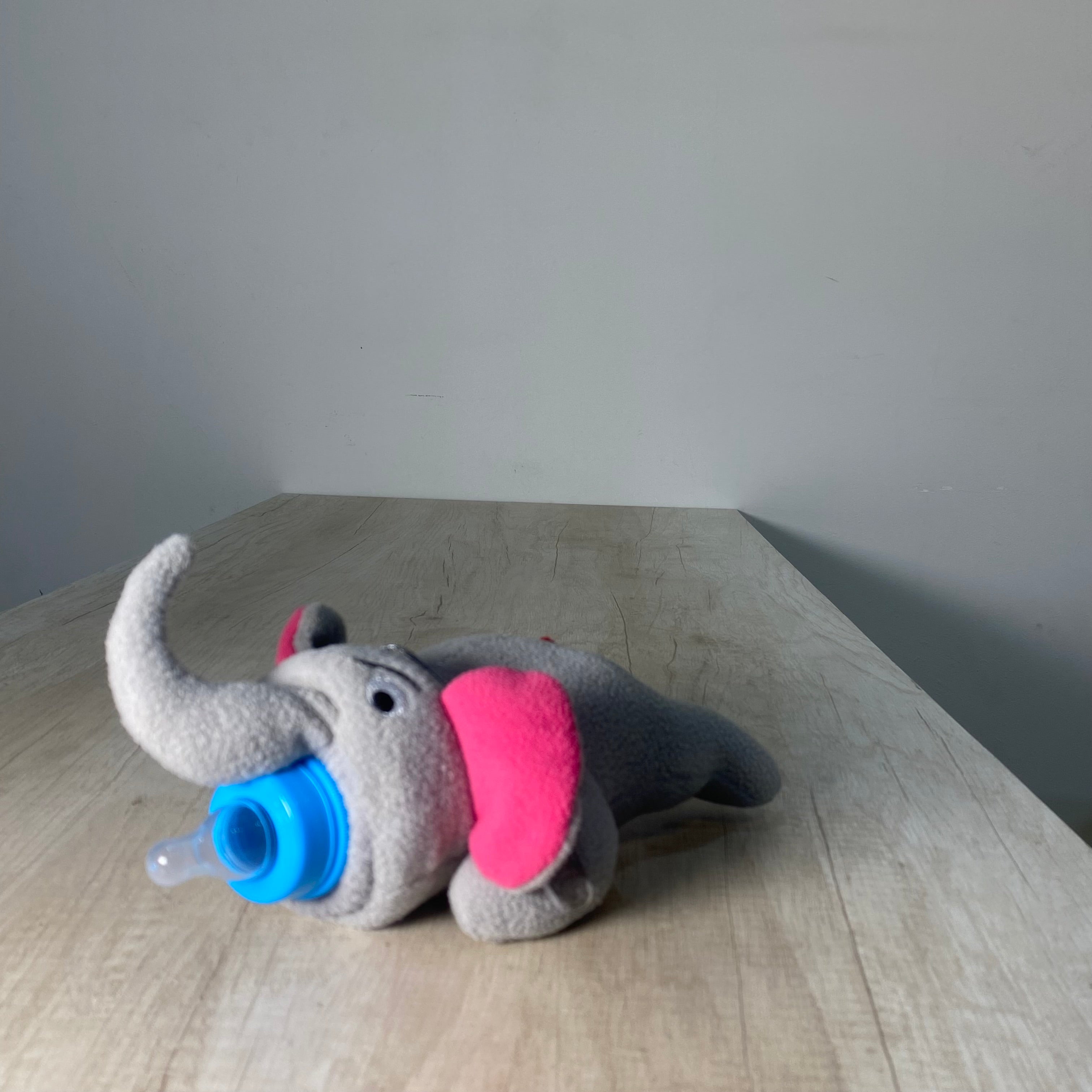 Baby Feeder Covers – Cute Animal Designs & Multiple Colors