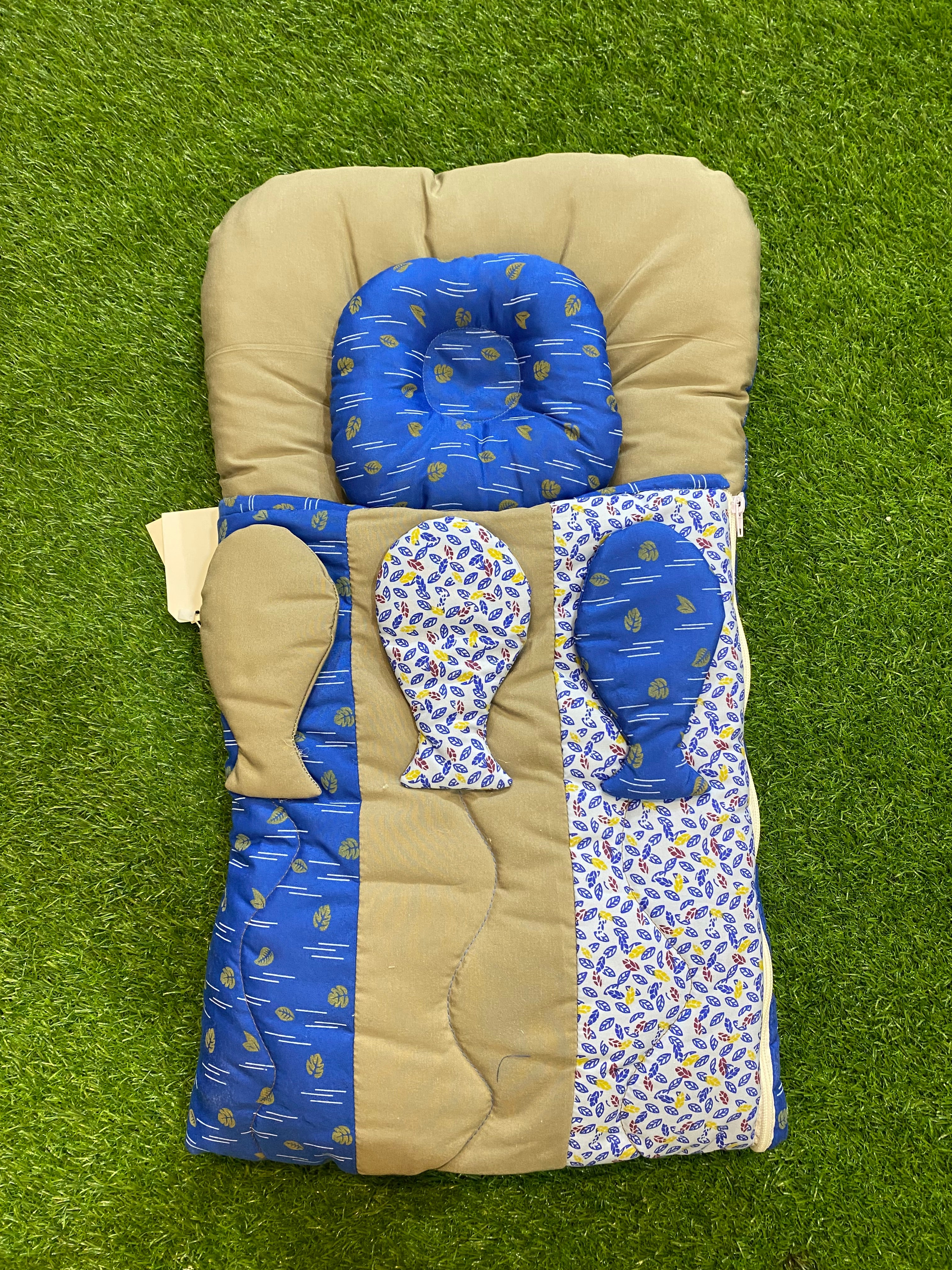 Newborn Baby Carry Nest with Pillow – Soft & Cozy Fish Design Sleeping Bag