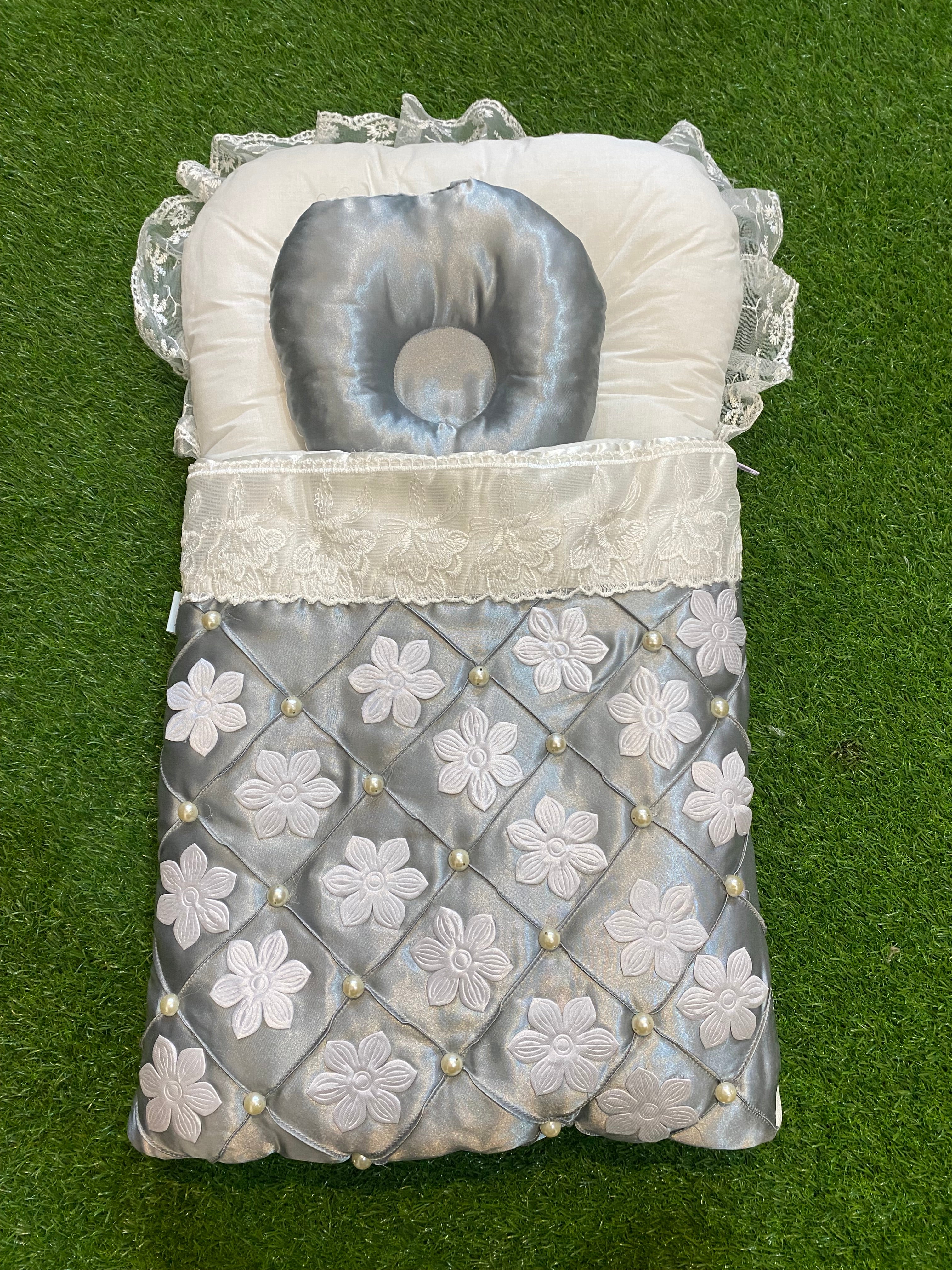 Newborn Baby Carry Nest – Soft, Cozy & Beautiful Pearl & Flower Designed Front Sleeping Bed