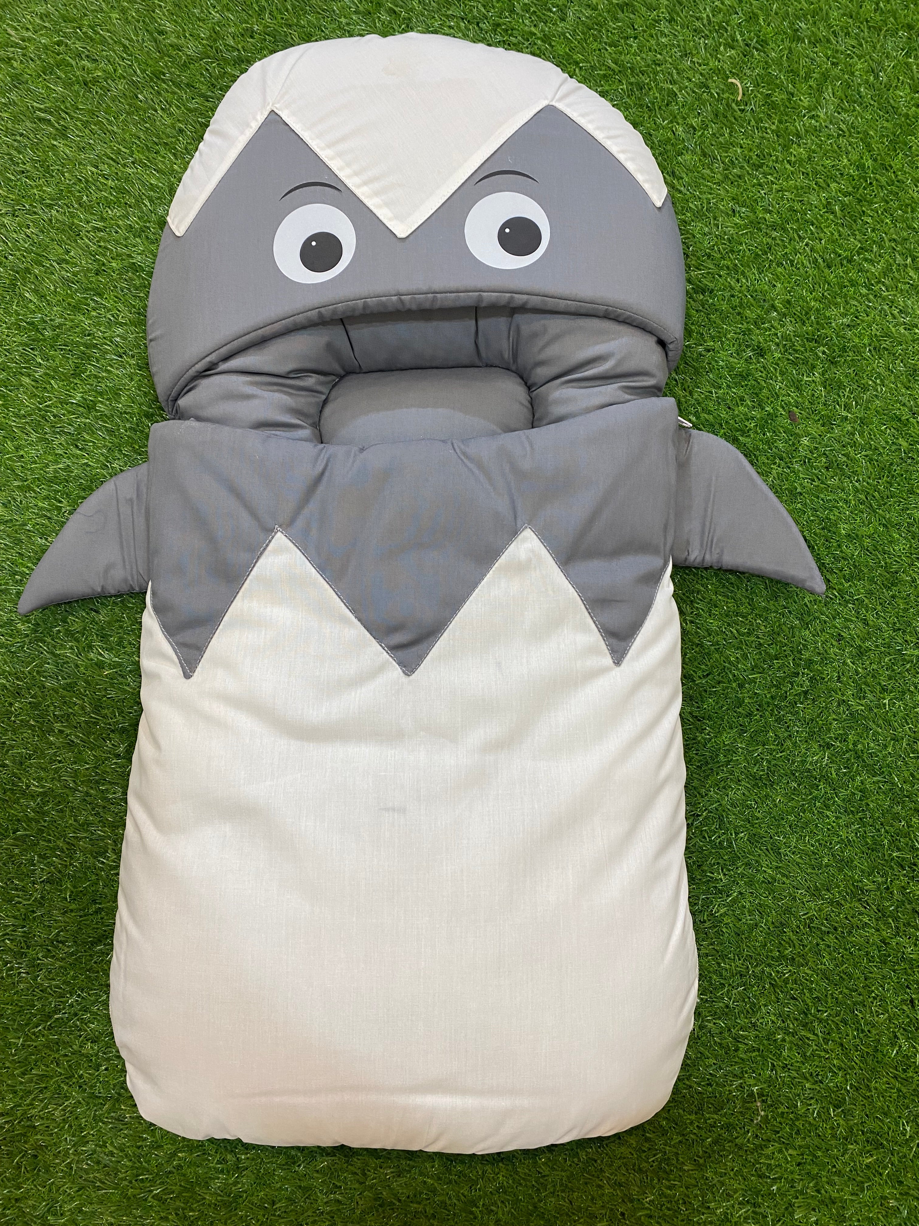 Newborn Single Baby carrying Bag – New Shark designed with cute eyes Carry Nest