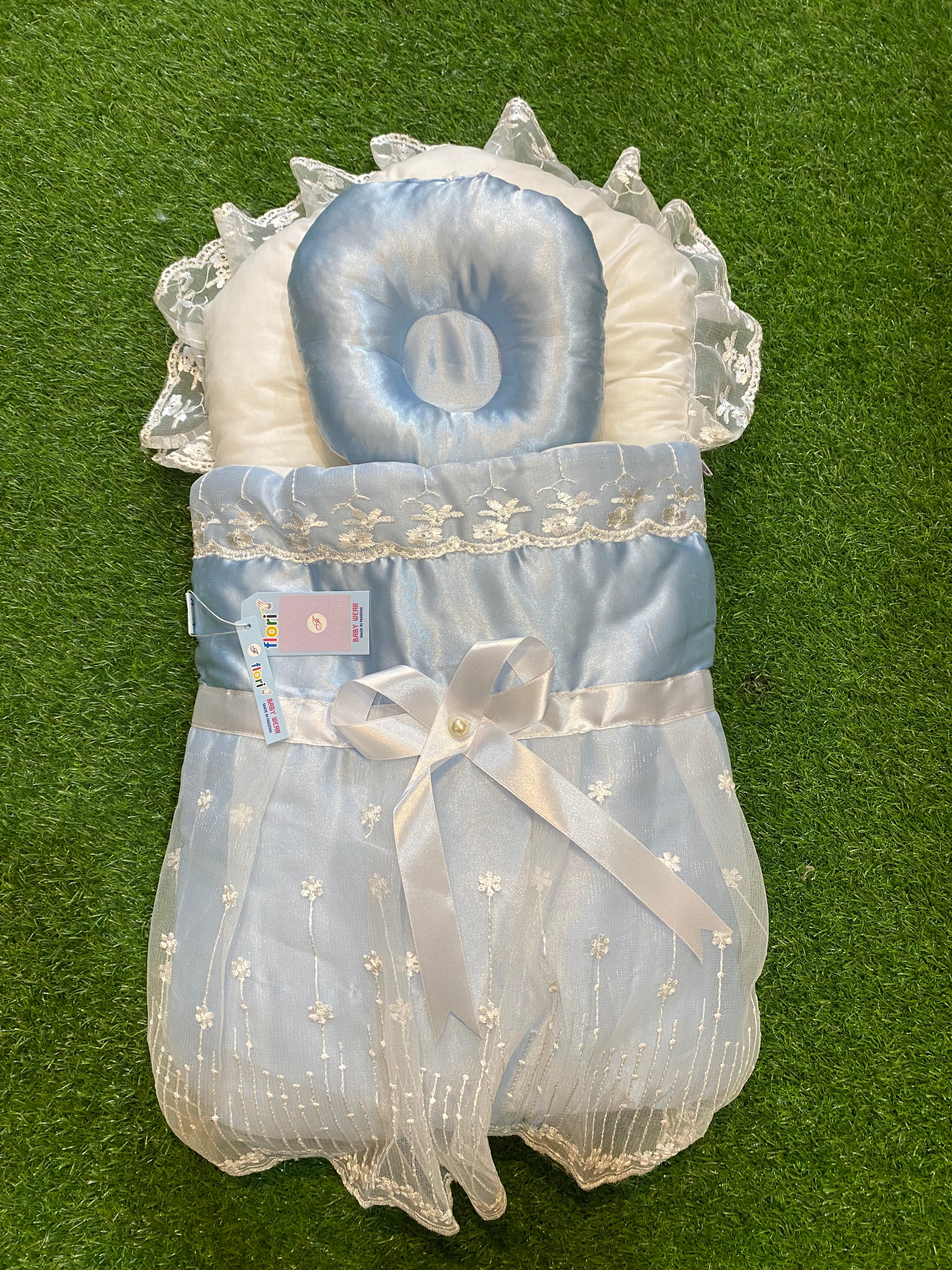Newborn Baby Carry Nest – Soft, Cozy & Beautiful Center Bow with Button Design & Front Net Sleeping Bed