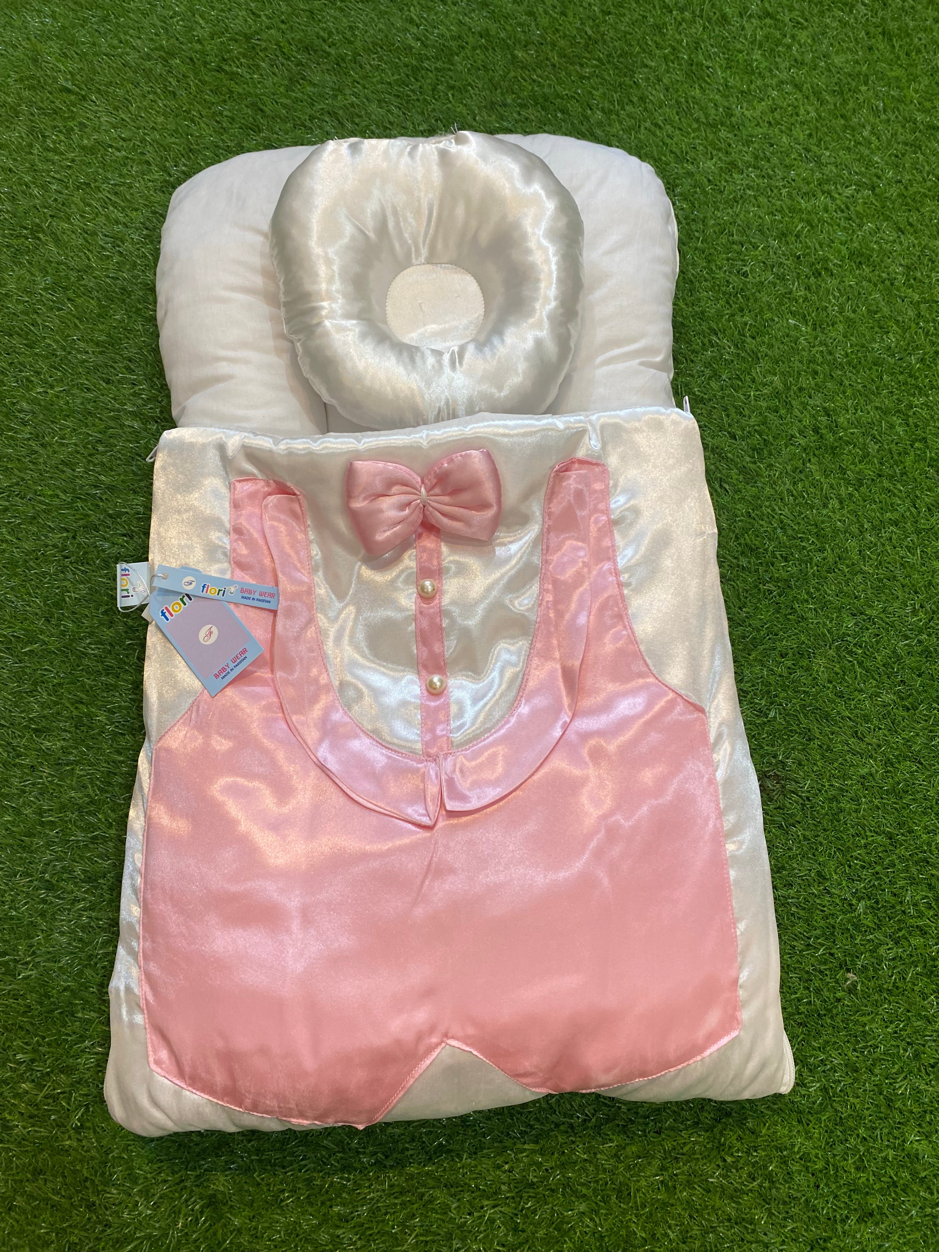 Newborn Baby Carry Nest – Soft, Cozy & Stylish Tuxedo Bow Tie Design Sleeping Bed