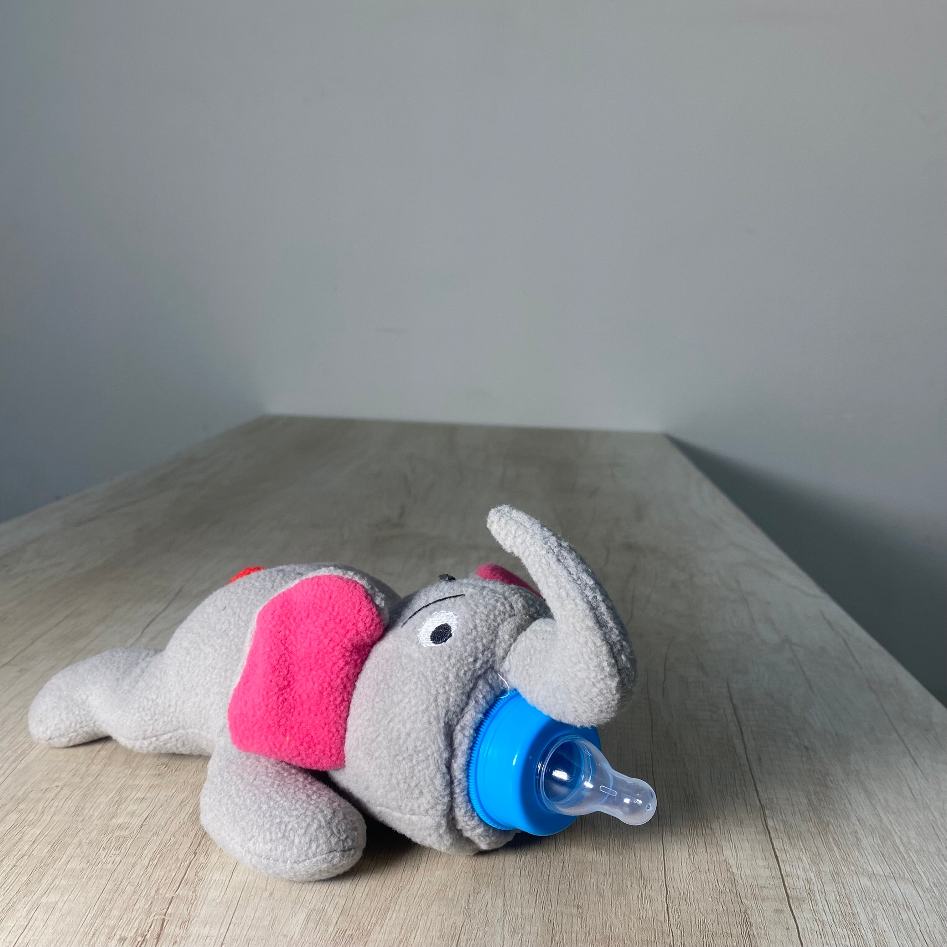Baby Feeder Covers – Cute Animal Designs & Multiple Colors