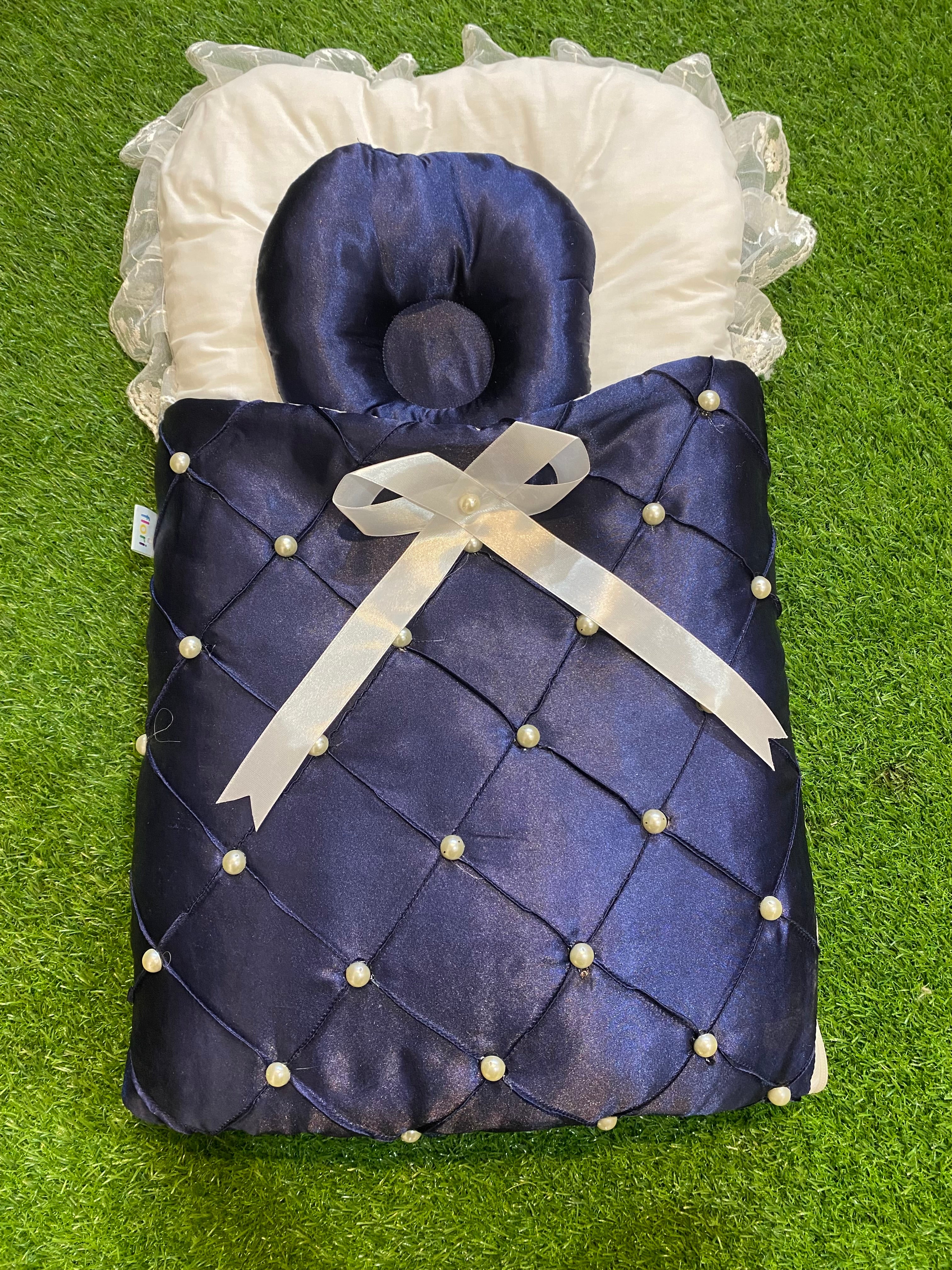 Newborn Baby Carry Nest – Soft, Cozy & Elegant Golden Pearl Quilted Design with Bow Sleeping Bed