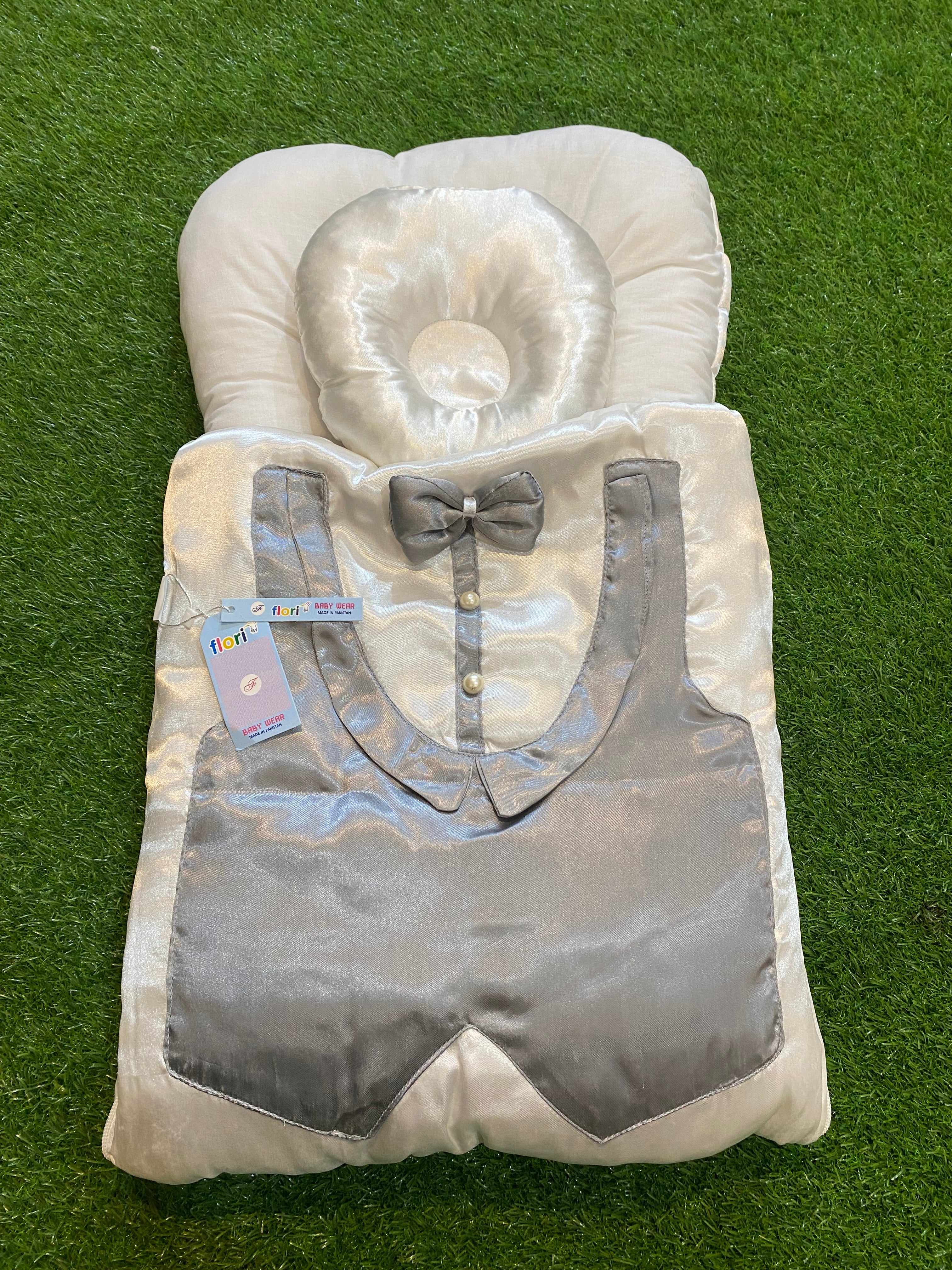 Newborn Baby Carry Nest – Soft, Cozy & Stylish Tuxedo Bow Tie Design Sleeping Bed