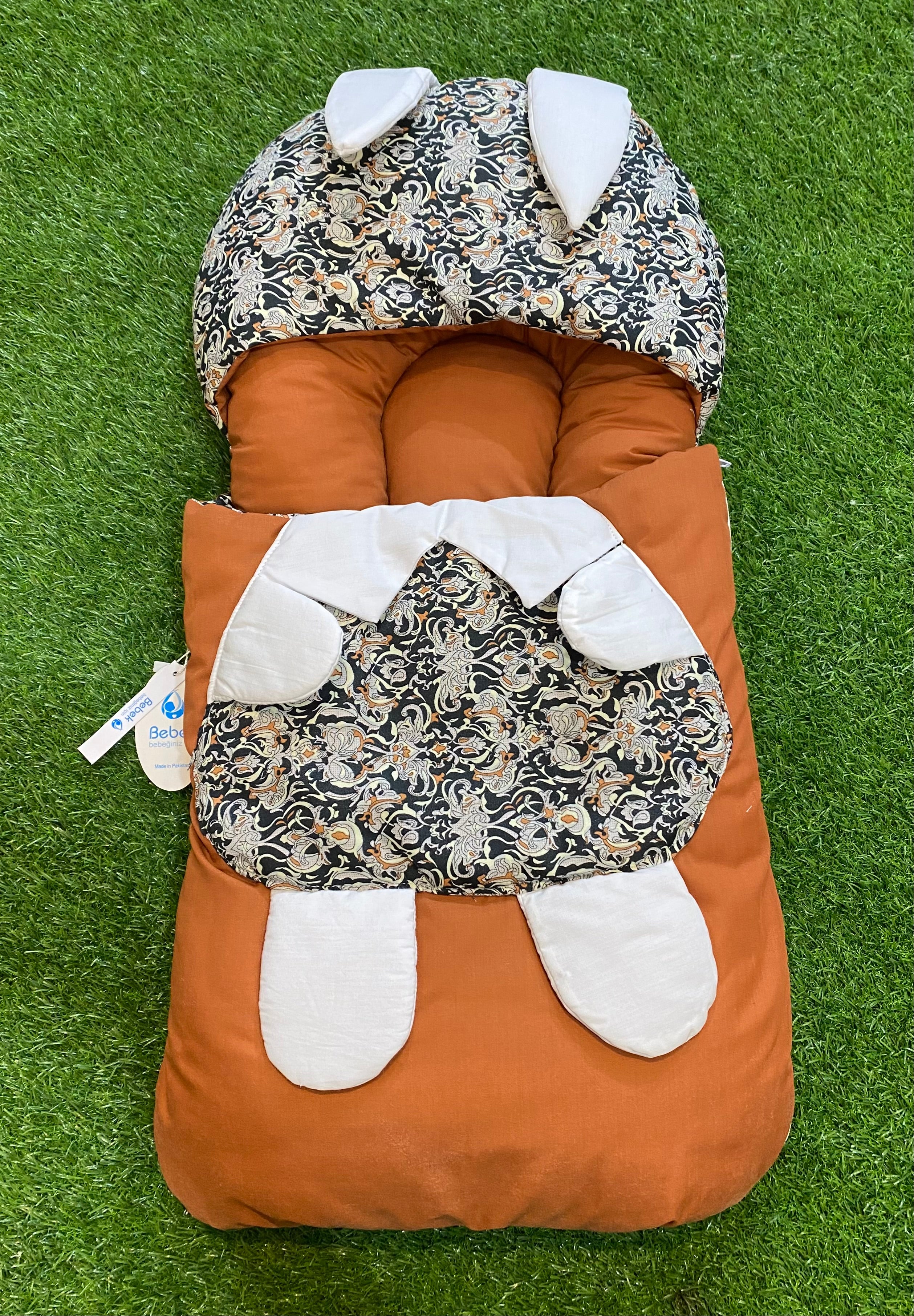 Newborn Baby Carry Nest  – Soft & Cozy baby ear and knee Design Sleeping bed