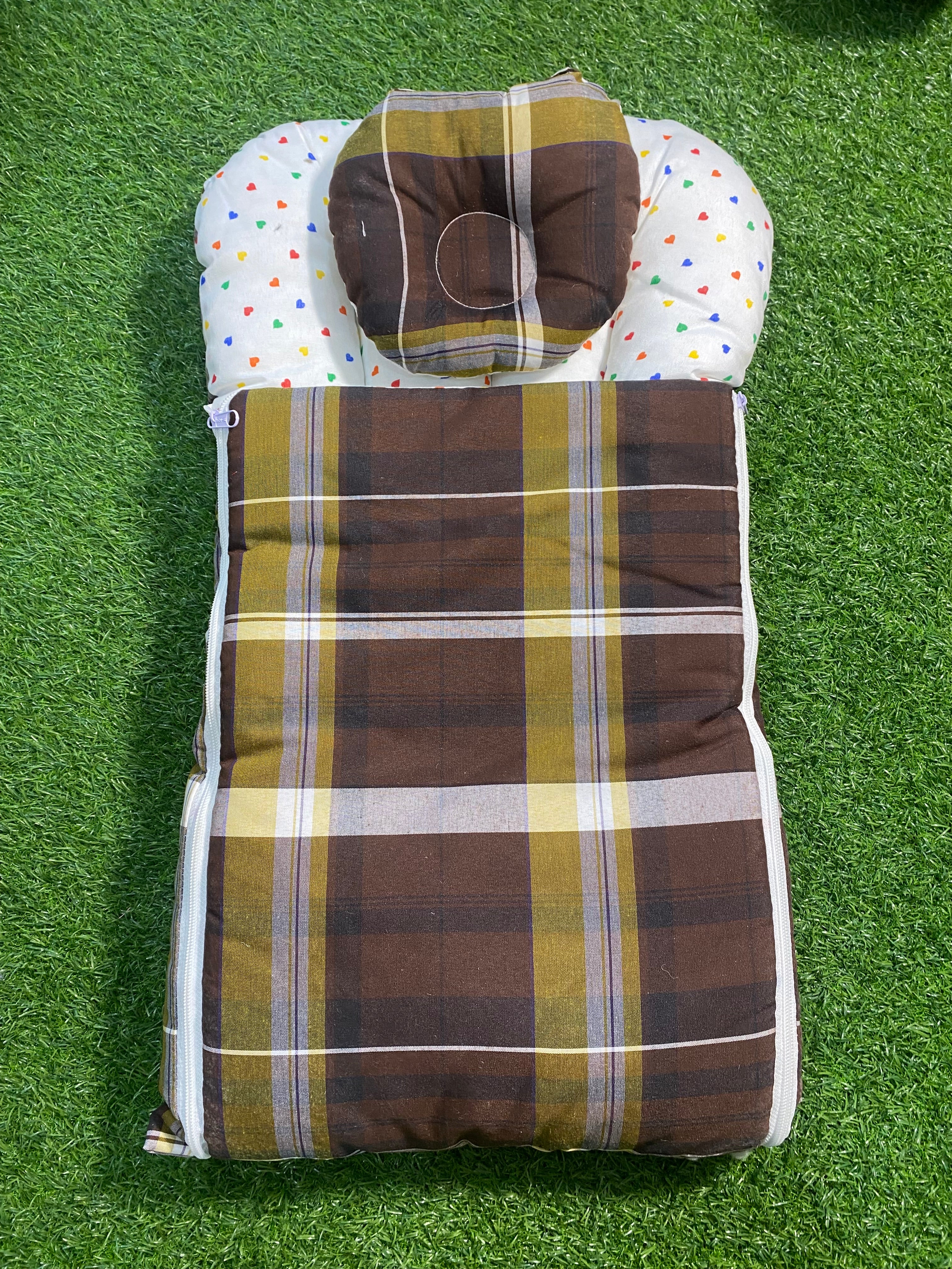 2pcs Half Net Bedset - Cozy Plaid Baby Bedding Set with Pillow