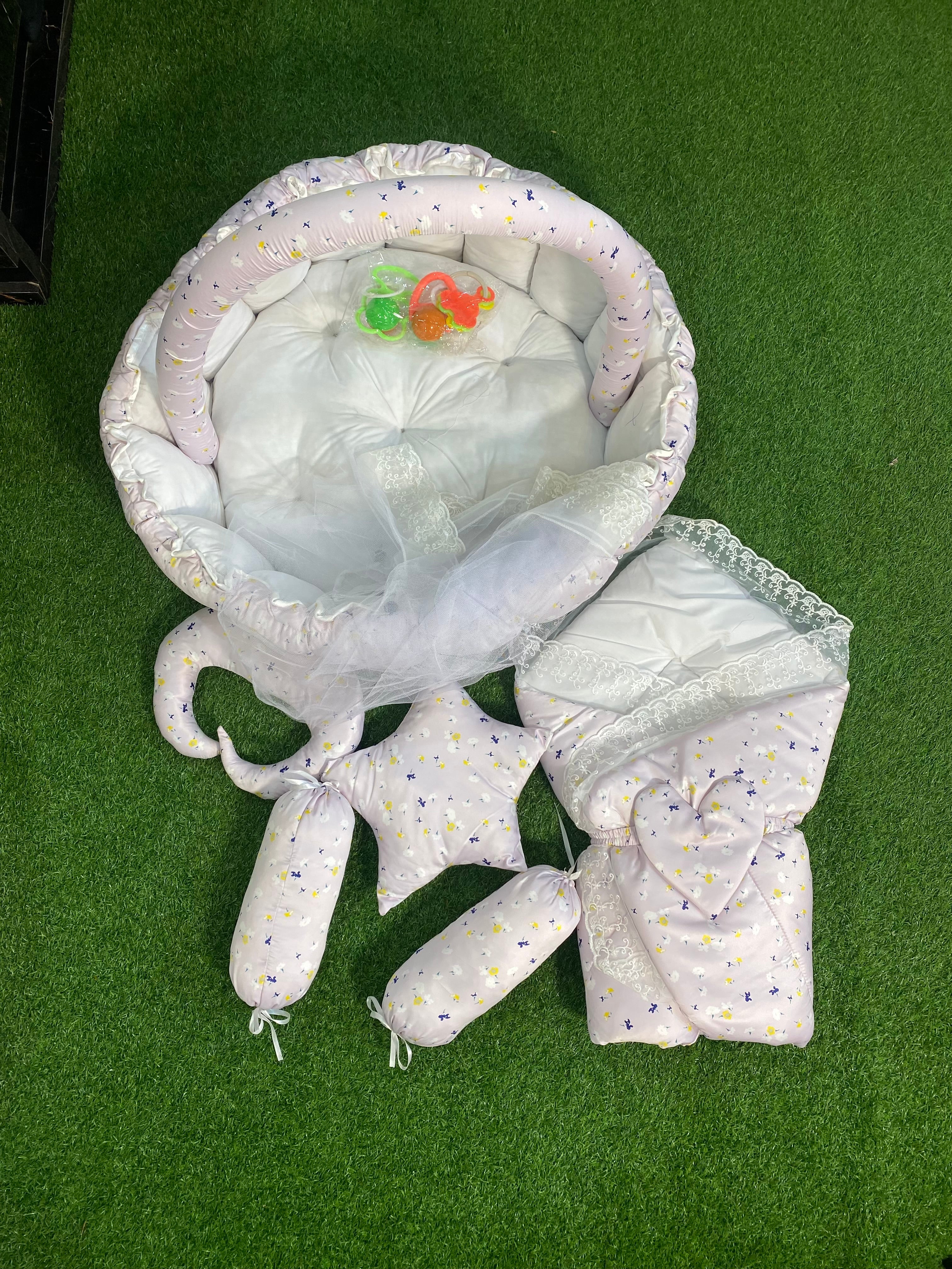 11pcs silk bed set round for 0 to 12 months newborn baby