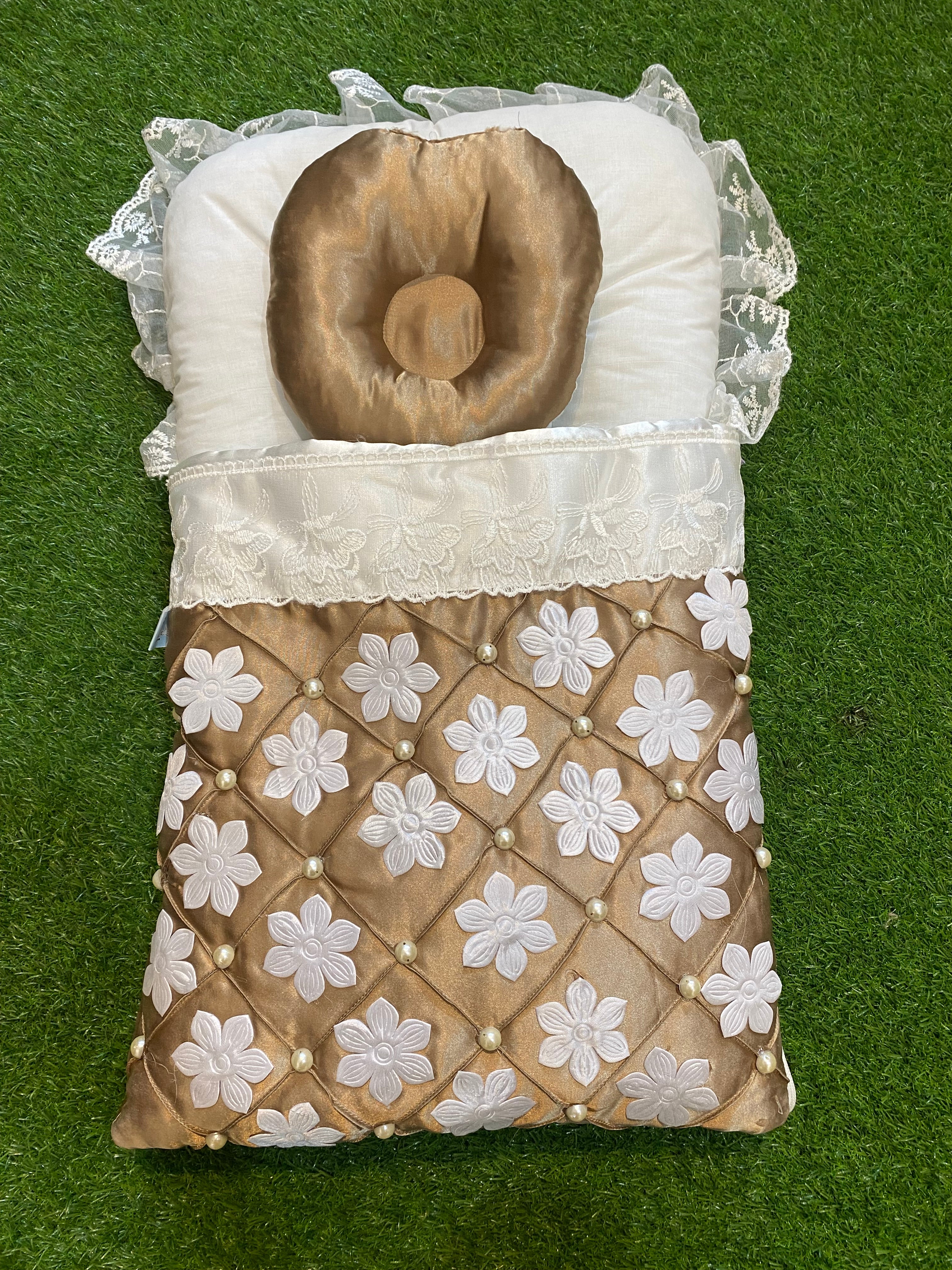 Newborn Baby Carry Nest – Soft, Cozy & Beautiful Pearl & Flower Designed Front Sleeping Bed