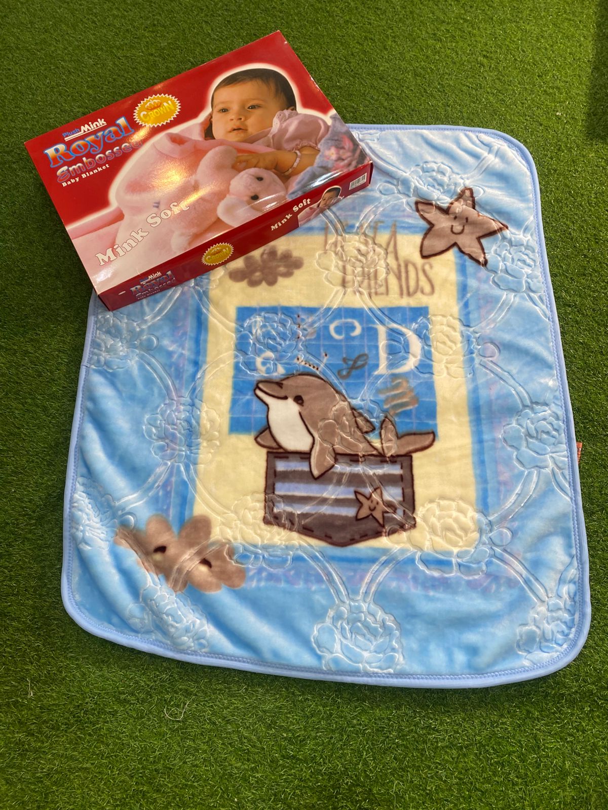 Royal Embossed Single Layer Baby Blanket – Soft & Cozy Plush Mink Blanket for Newborns