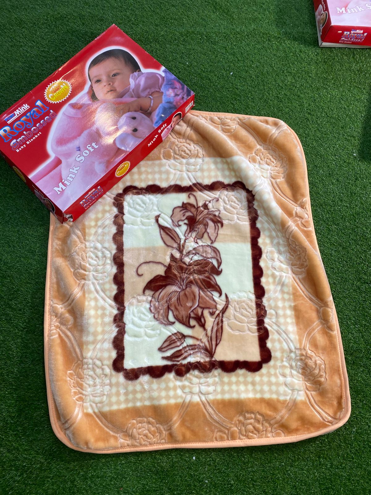 Royal Embossed Single Layer Baby Blanket – Soft & Cozy Plush Mink Blanket for Newborns