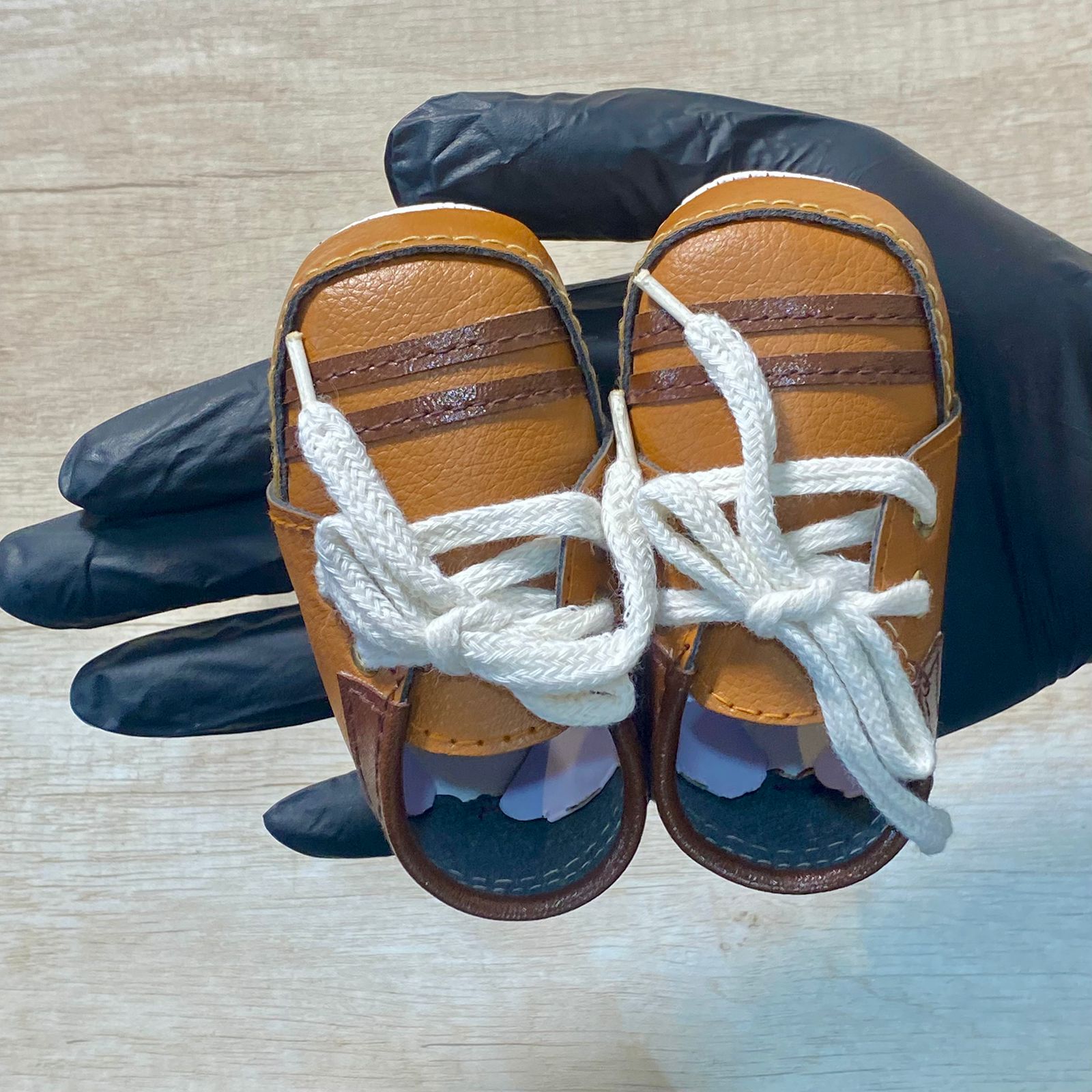 Premium Baby Sneakers 0 to 3 months - Stylish Colors Baby Shoes with Laces for Infants